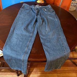 Levi’s 560 Comfort Fit Men’s Size 34x32 Jeans Good Condition.